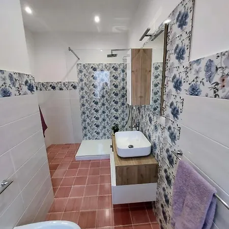 Bed and breakfast Antonietta 3*