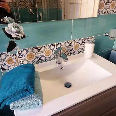 Bed and breakfast Antonietta 3*