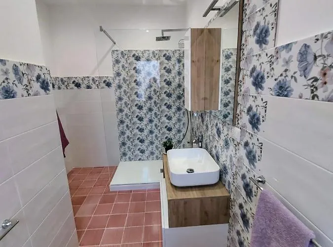 Bed and breakfast Antonietta 3*